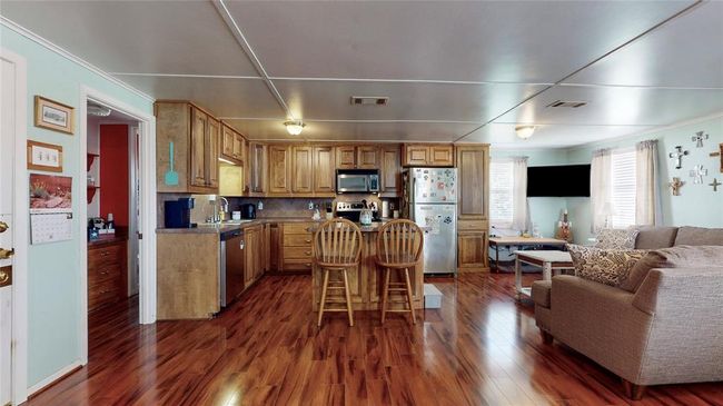 954 Palmetto Dr, House other with 1 bedrooms, 2 bathrooms and 1 parking in Crystal Beach TX | Image 16