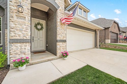 15500 Pioneer Bluff Trl, Roanoke, TX, 76262-1797 | Card Image