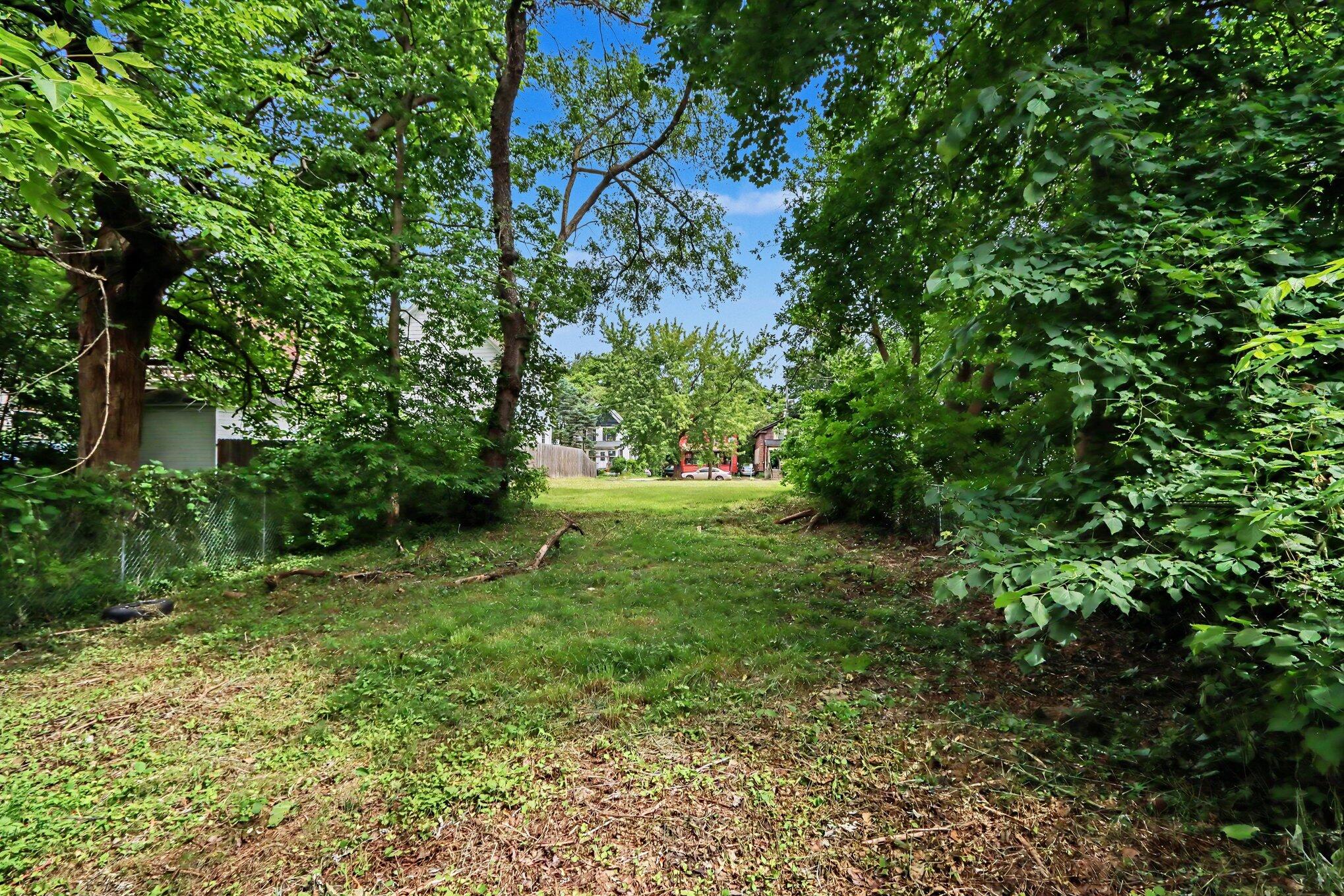 Land in Kalamazoo 4