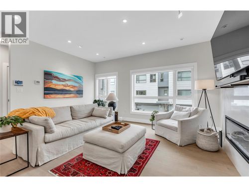 119-201 Wylie St, Penticton, BC, V2A0H3 | Card Image