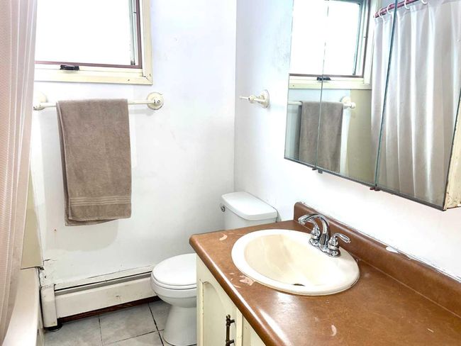 5044 50 St, House other with 4 bedrooms, 2 bathrooms and 4 parking in Islay AB | Image 7