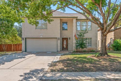 2419 Willow Way, Round Rock, TX, 78664-7762 | Card Image