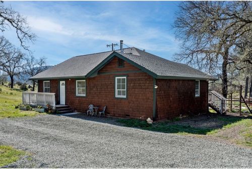 12800 Bottle Rock Rd, Kelseyville, CA, 95451-8896 | Card Image