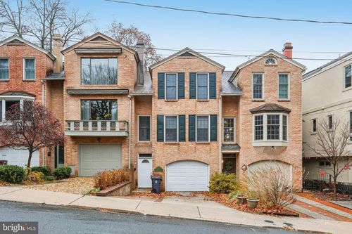 1517 N Adams St, WILMINGTON, DE, 19806-3201 | Card Image