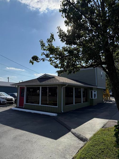 1216 Triplett St, Owensboro, KY, 42303-3160 | Card Image