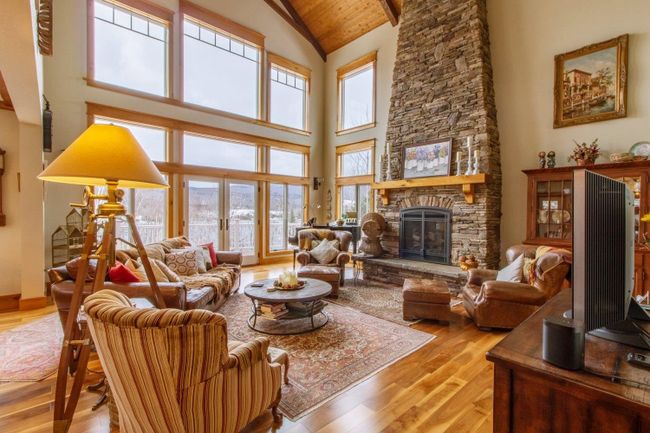 101 Songadeewin Ln, House other with 3 bedrooms, 4 bathrooms and null parking in Barton VT | Image 6