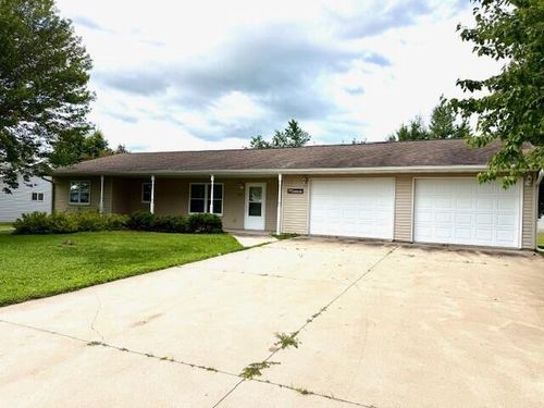 812 Adams Street, Caledonia, MN, 55921 | Card Image