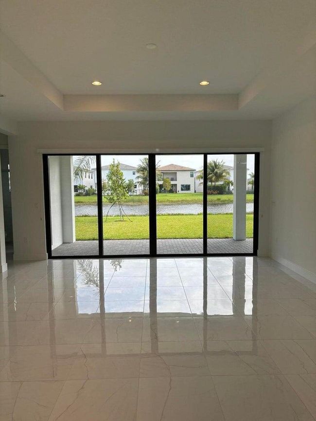 17270 Pagoda Palms Dr, House other with 5 bedrooms, 5 bathrooms and null parking in Boca Raton FL | Image 5