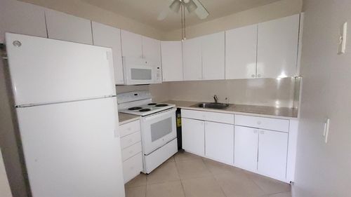 165 Canterbury G, West Palm Beach, FL, 33417-1371 | Card Image
