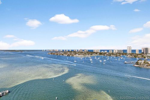 2608-2640 Lake Shore Dr, Riviera Beach, FL, 33404-4674 | Card Image