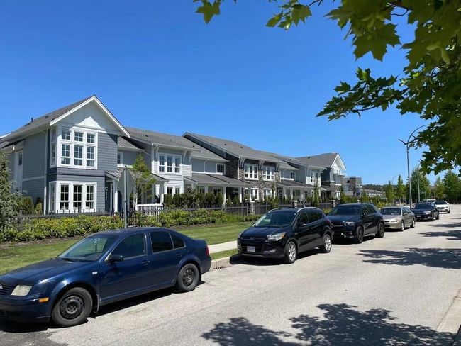 5 - 5311 Admiral Way, Townhouse with 3 bedrooms, 0 bathrooms and 2 parking in Delta BC | Image 1