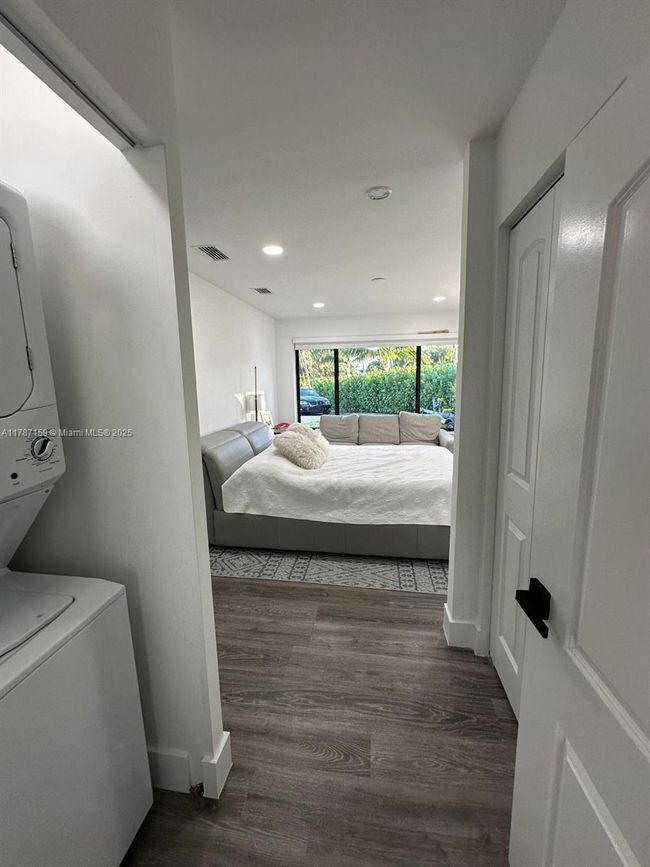 2501 Ne 50 Th St, House other with 3 bedrooms, 2 bathrooms and null parking in Lighthouse Point FL | Image 19