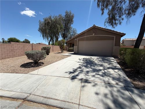 2817 King Michael Avenue, North Las Vegas, NV, 89086 | Card Image