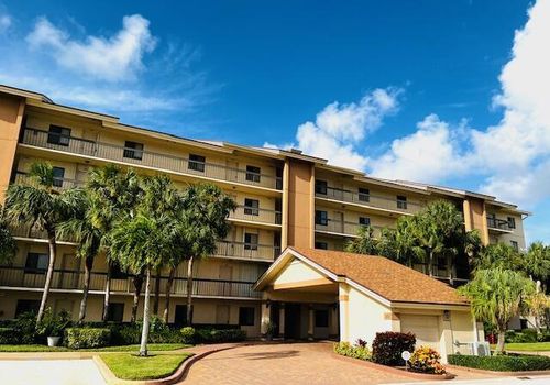 apt-204-1201 Seafarer Cir, Jupiter, FL, 33477-9067 | Card Image