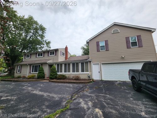 3913 Donley Unit #2 Avenue, Rochester Hills, MI, 48309 | Card Image