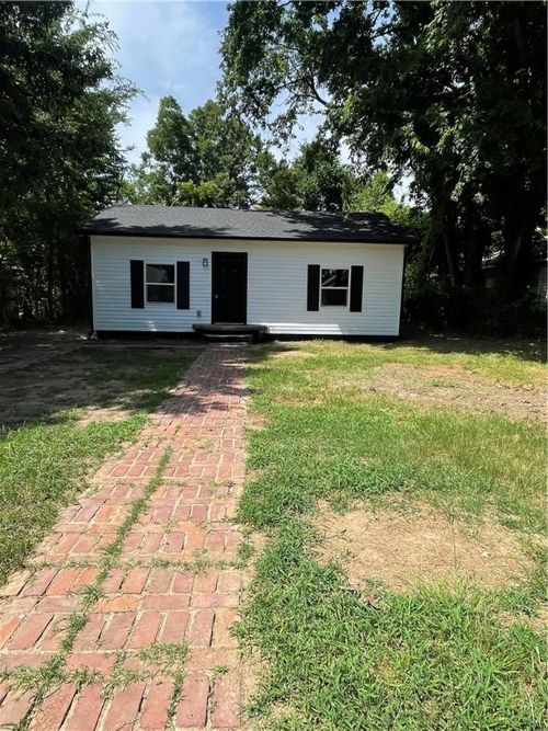 617 E E St, Russellville, AR, 72801-4110 | Card Image