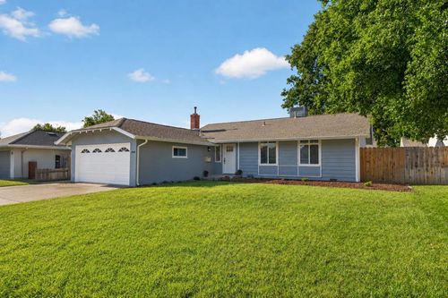 449 Cottonwood St, Vacaville, CA, 95688-2634 | Card Image