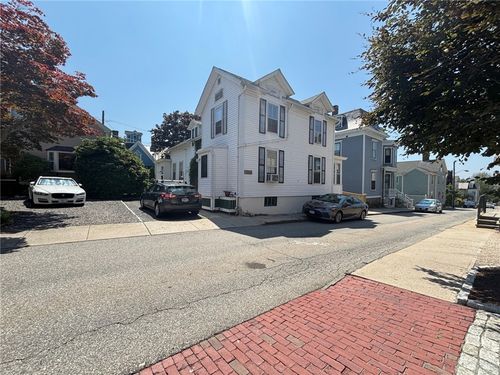 3-107 Prospect Hill St, Newport, RI, 02840-3128 | Card Image