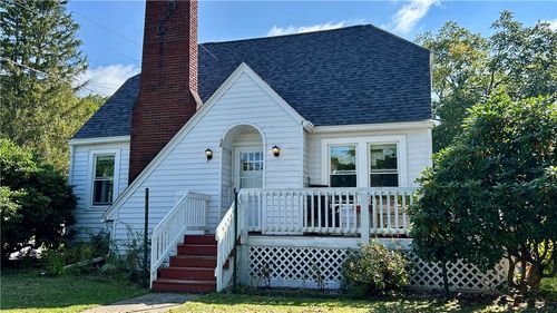 34 W End Ave, Oneonta, NY, 13820-1140 | Card Image