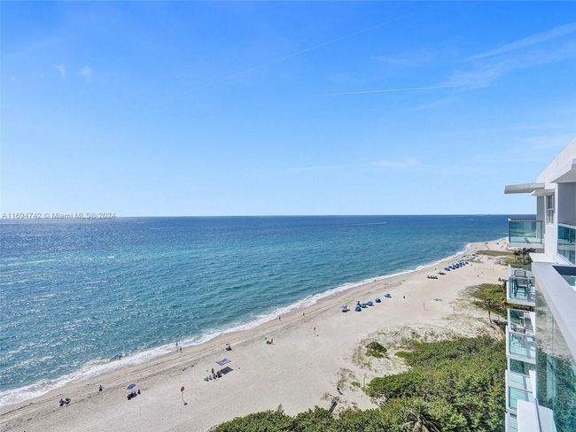 PH2 - 1610 N Ocean Blvd, Condo with 2 bedrooms, 2 bathrooms and null parking in Pompano Beach FL | Image 12