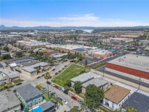 3205 Bartdon Ave, Inglewood, CA, 90303-1430 | Card Image