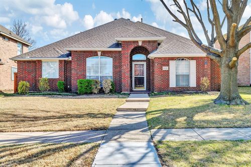 11121 Covey Ln, Frisco, TX, 75035-6388 | Card Image