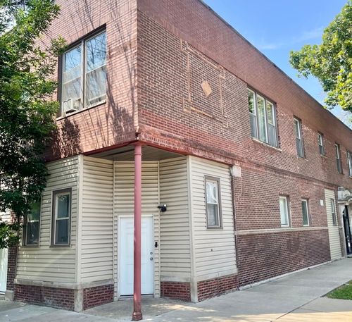 3741 W Le Moyne St, Chicago, IL, 60651-2151 | Card Image