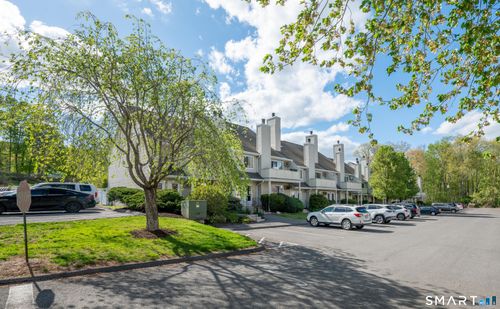 182-182 Willow Spgs, New Milford, CT, 06776 | Card Image