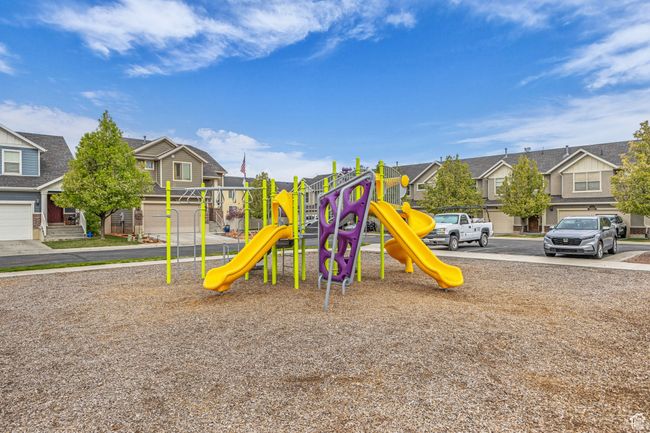 Community playground | Image 7