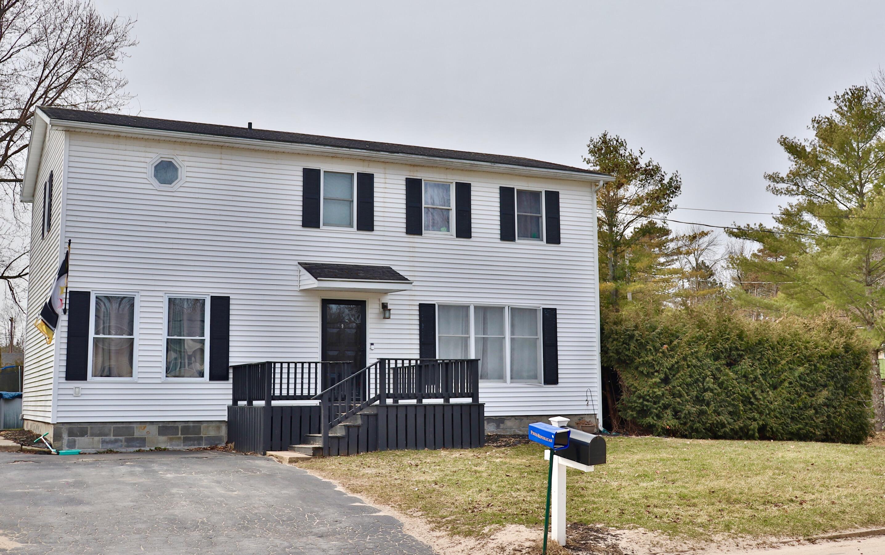 Deepdale Rd, Plattsburgh, NY 12901
