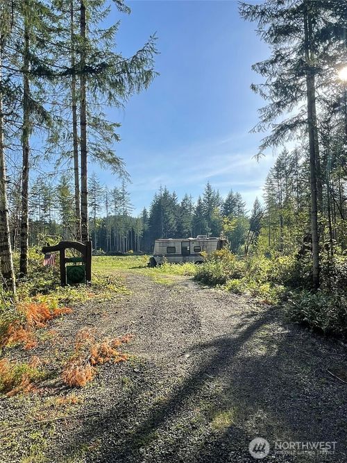 14253 W Cloquallum Road, Elma, WA, 98546 | Card Image