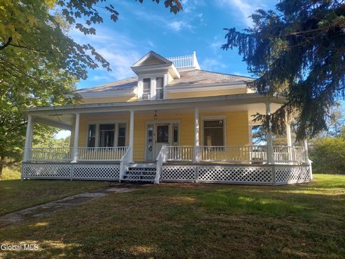 5 Owen Rd, Grafton, NY, 12082-7702 | Card Image