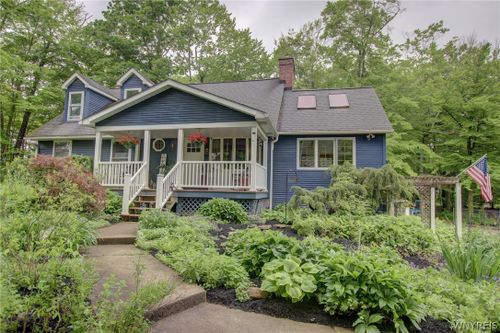 121 Bear Road, Bennington, NY, 14037 | Card Image