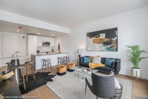 212-3730 4th St, Detroit, MI, 48201 | Card Image