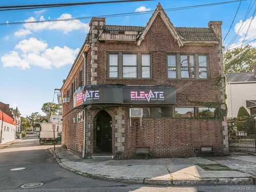 130 E 1st St, Mount Vernon, NY, 10550-3407 | Card Image