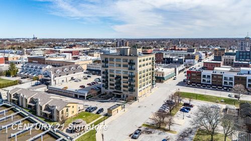 225 Jennison Pl, Bay City, MI, 48708-5699 | Card Image