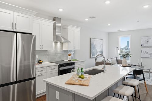510-267 Old Colony Ave, Boston, MA, 02127-5022 | Card Image