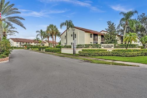 202-22017 Palms Way, Boca Raton, FL, 33433-8051 | Card Image