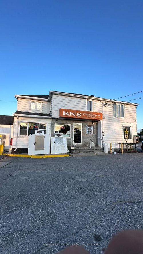 {{alt}} | Card Image