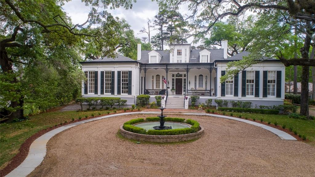 Residential in Natchez
