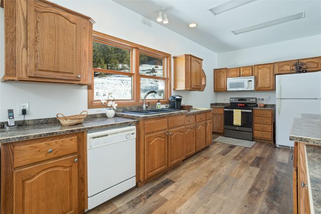 21029 Chisholm Trail Rd, House other with 3 bedrooms, 2 bathrooms and null parking in Huson MT | Image 17