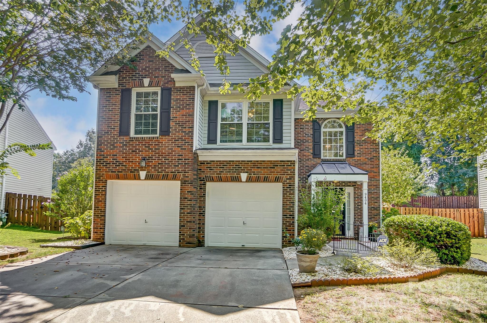 Chastain Walk Dr, Charlotte, NC 28216