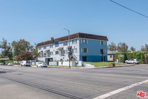 11701 Oxnard St, North Hollywood, CA, 91606-4728 | Card Image