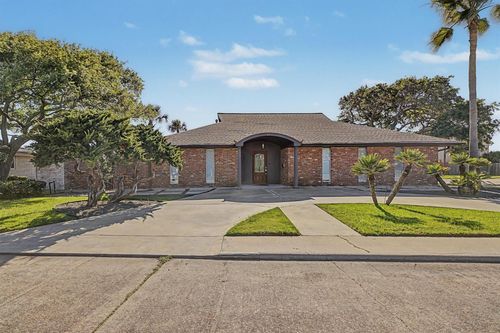 69 Colony Park Circle, Galveston, TX, 77551 | Card Image
