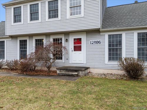 12386 Will Mill Dr, Milford, MI, 48380-2607 | Card Image
