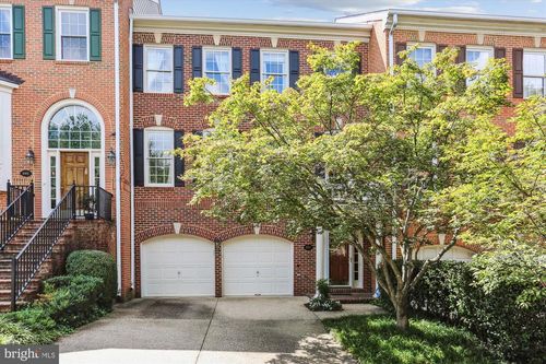 10104 Baldwin Ct, BETHESDA, MD, 20817-1682 | Card Image