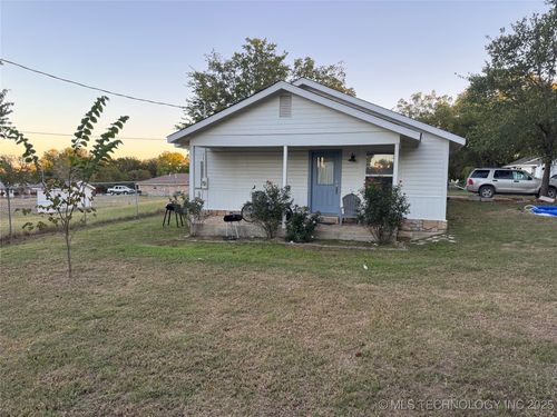 1120 Springdale Rd, Ardmore, OK, 73401-8644 | Card Image