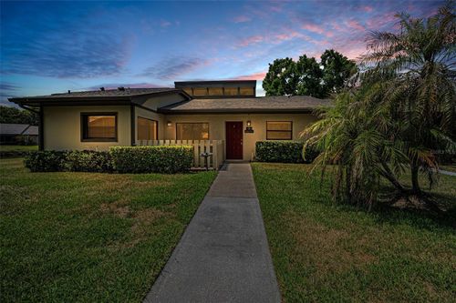 160 James Ct, OLDSMAR, FL, 34677-2081 | Card Image