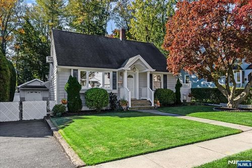 29 Lynwood Rd, Verona, NJ, 07044-1714 | Card Image