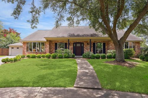 1003 Kemberton Dr, Houston, TX, 77062-2717 | Card Image